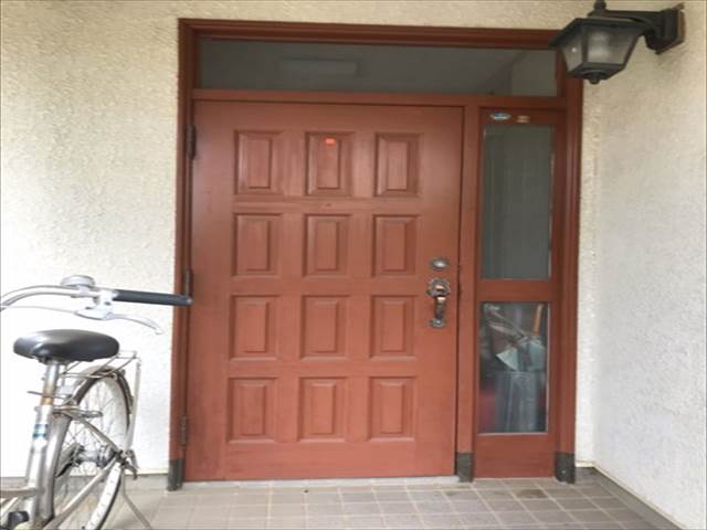 現地調査-玄関ドア-塗膜劣化_M00008