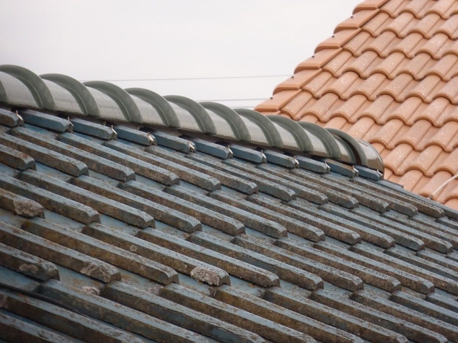 土浦市で20年ぶりに屋根塗装！コンクリート瓦は定期メンテナンスが必要です！
